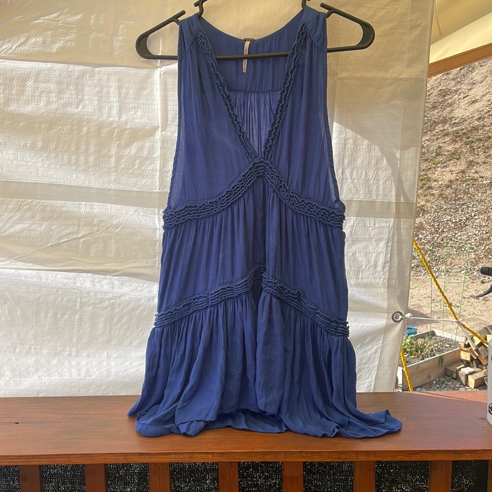 Free People long tank blouse. S.